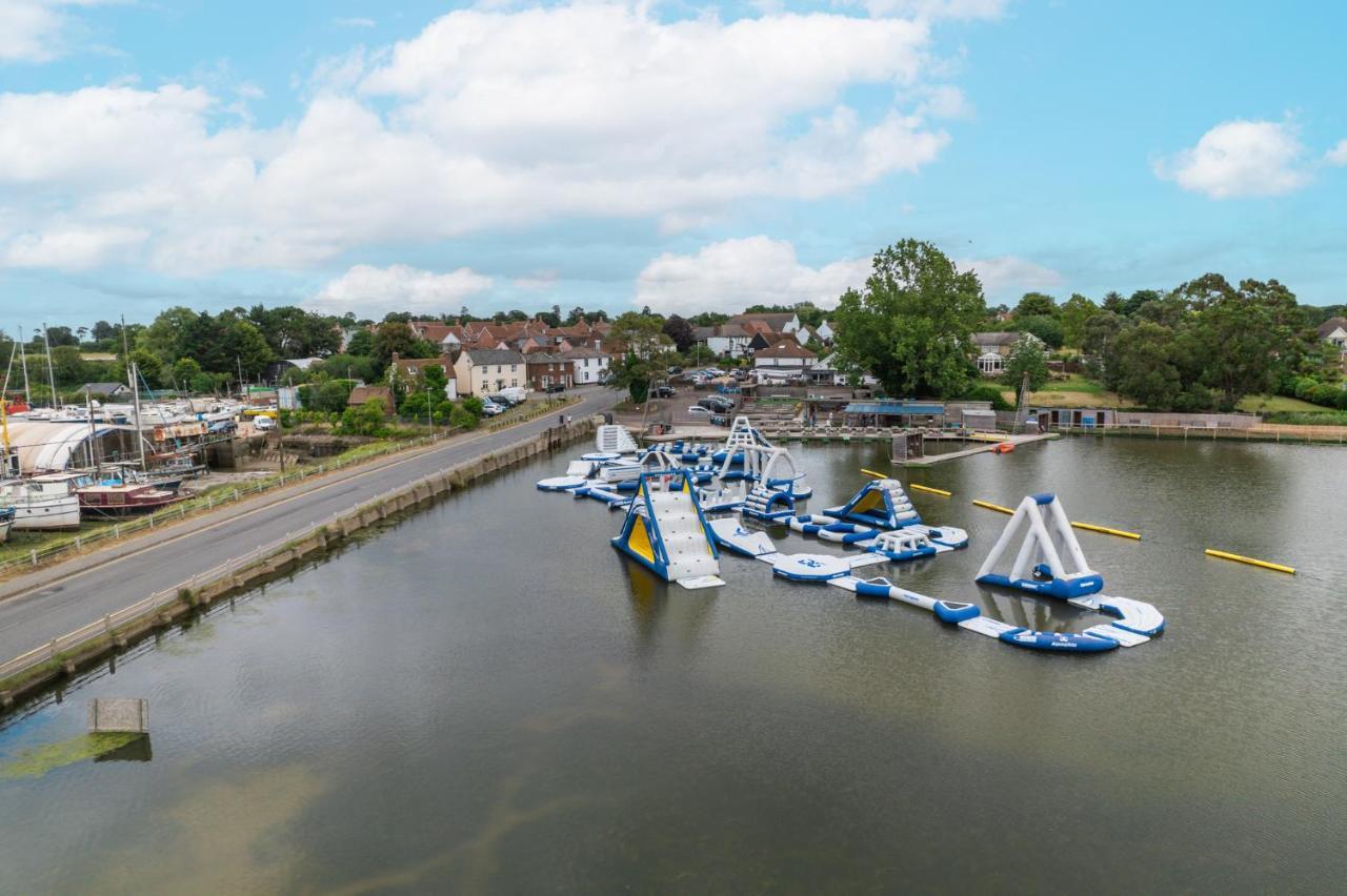 Mill Dam Lake House Saint Osyth Екстериор снимка