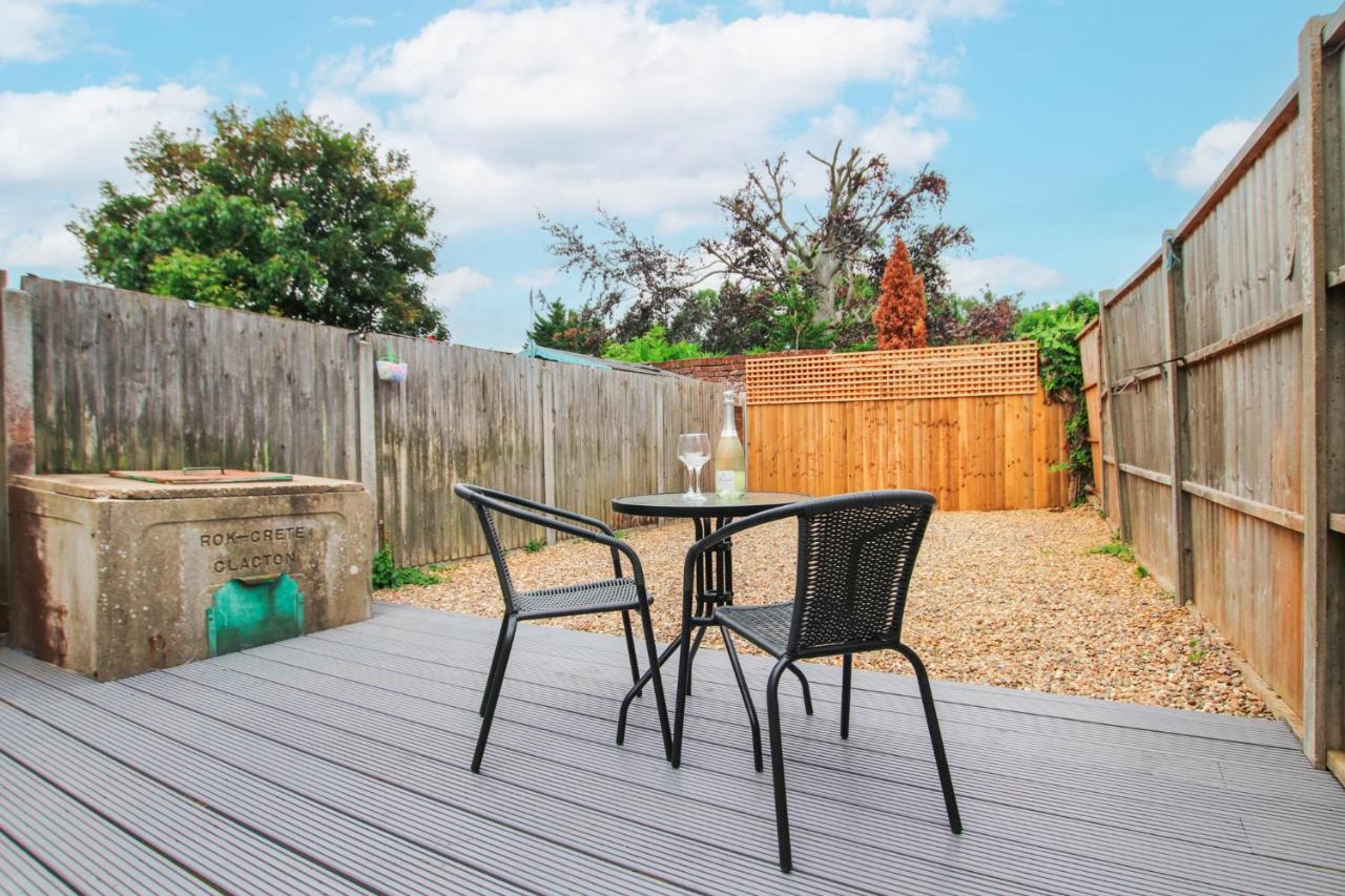 Mill Dam Lake House Saint Osyth Екстериор снимка