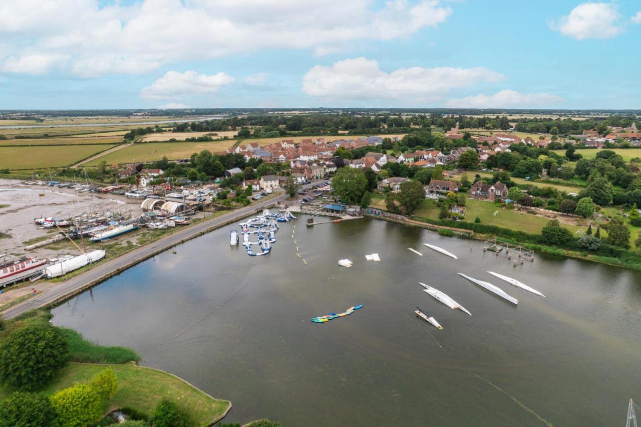 Mill Dam Lake House Saint Osyth Екстериор снимка